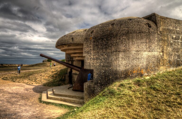 Bunker de la Seconde Guerre mondiale, un des monuments historiques près de Villa Port Winston.